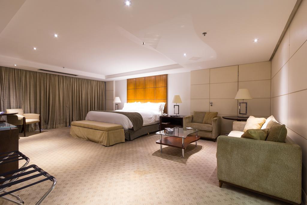 Grand Bittar Hotel Brasilia Exterior foto A suite at the hotel