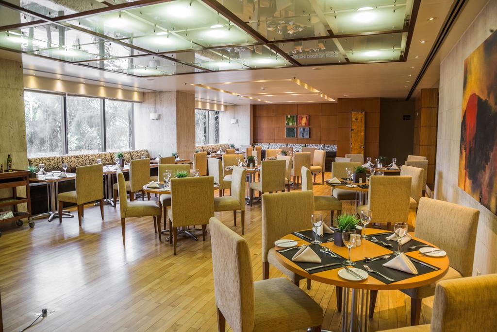 Grand Bittar Hotel Brasilia Exterior foto The restaurant